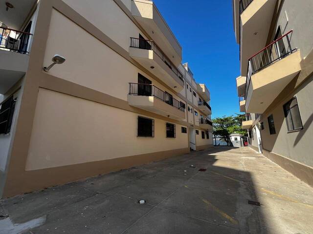 #361 - Apartamento para Venda em São Pedro da Aldeia - RJ - 2